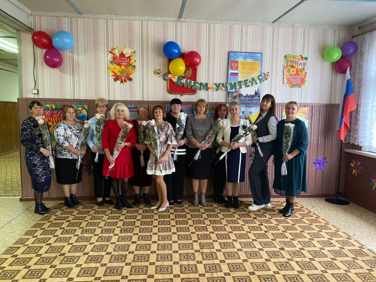 Каждый учитель-герой.